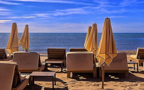 Que faire sur la Riviera Romagnola: les plus Belles Plages et Discothèques