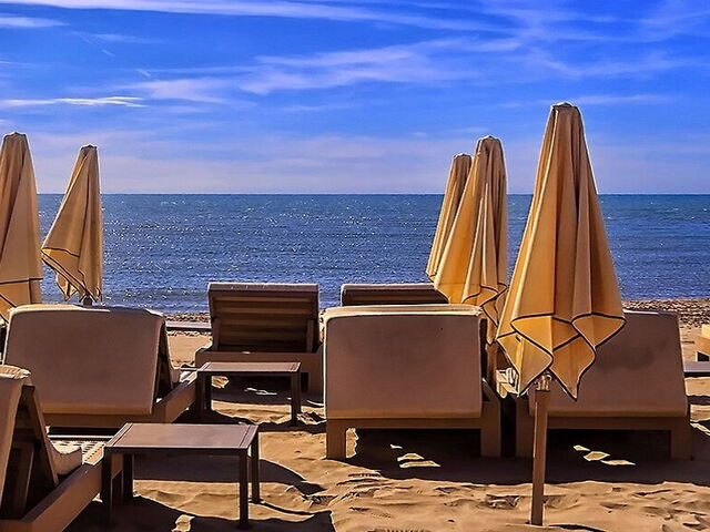 Que faire sur la Riviera Romagnola: les plus Belles Plages et Discothèques