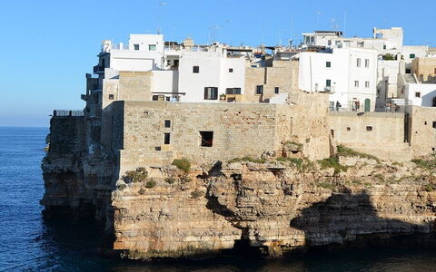 Un voyage dans le bleu à Polignano a Mare