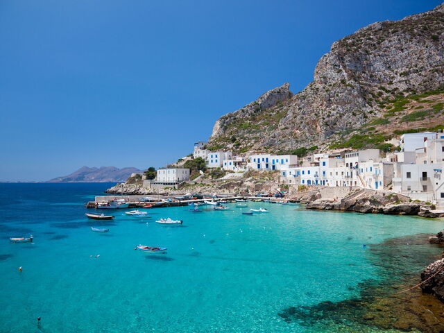 Une histoire pour s'endormir, gravée dans la pierre et la mer