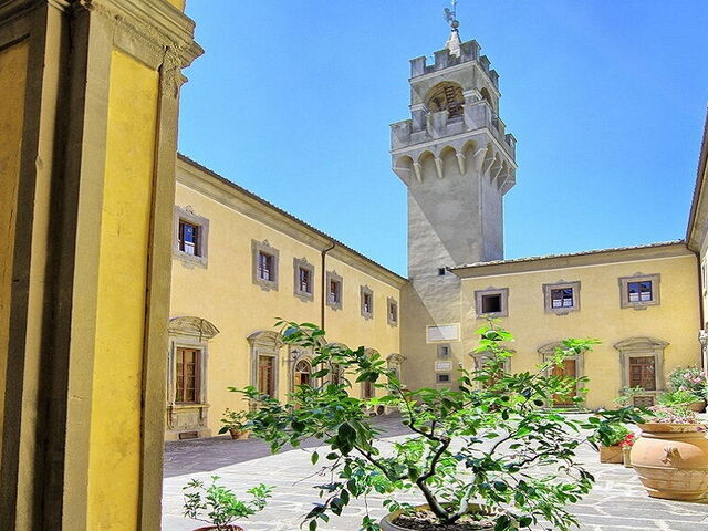 L’incroyable histoire du château de Montegufoni