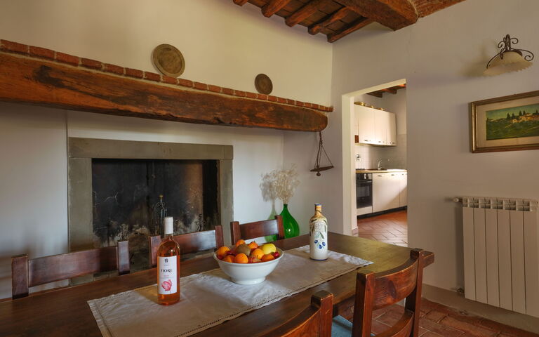 Logement Pozzo Dei Desideri 2: Salle à manger, Salon