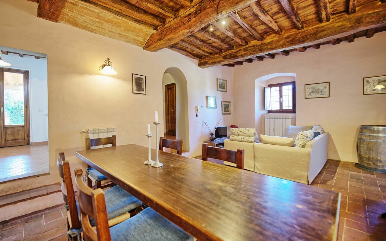 Logement Pozzo Dei Desideri 2: Salle à manger, Salon