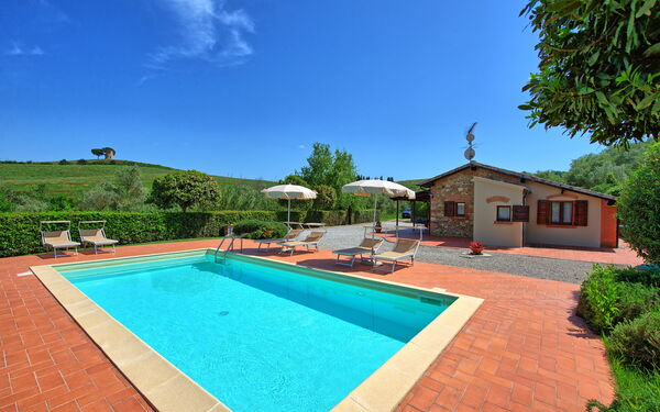 Cuccardino: bassin, Extérieur