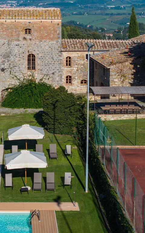 Villa Simone: Extérieur, Extérieurs