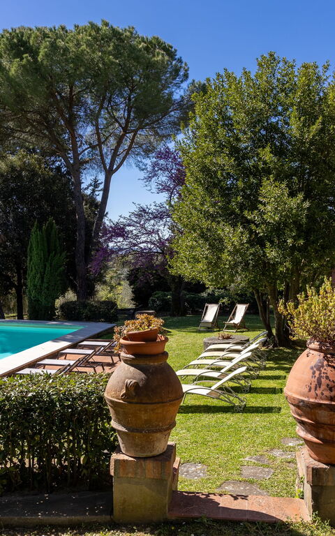 Villa Orchidea: bassin, Extérieur