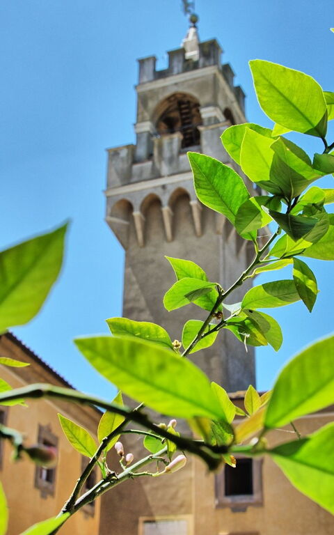 Montegufoni: Extérieur, Vues