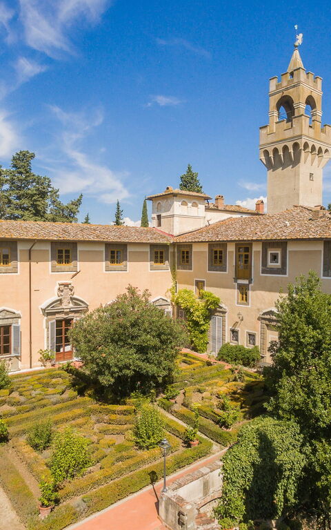 Montegufoni: Extérieur, Extérieurs, Vues