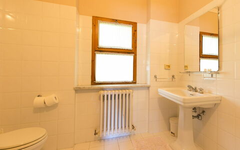 Logement Villa Acciaioli: Salle de bain