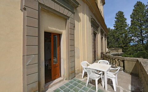 Logement Montegufoni 29: Balcon / Terrasse / Patio