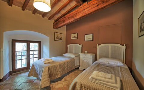 Logement Montegufoni 19b: chambre à coucher