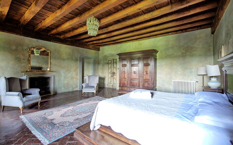 Logement Montegufoni 23: chambre à coucher