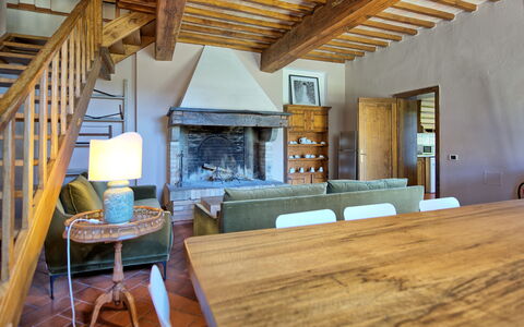 Logement Villa Acciaioli: Salle à manger, Salon