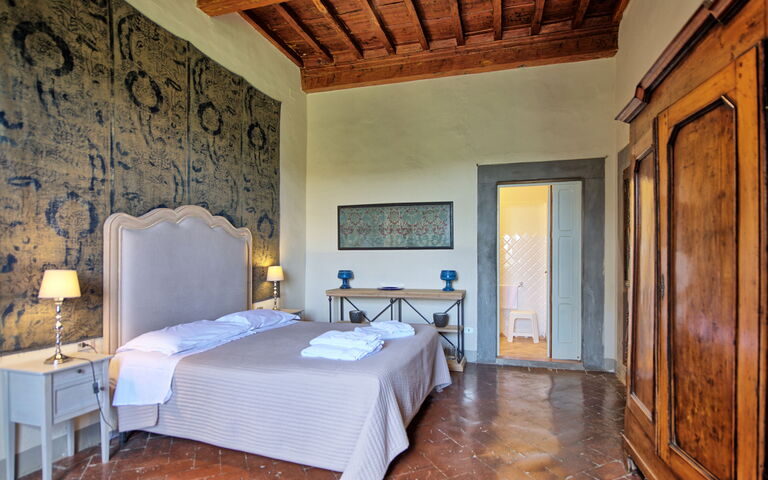 Logement Fattoressa: chambre à coucher