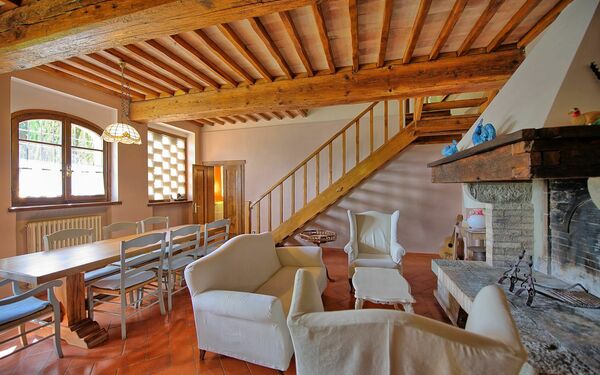 Logement Villa Acciaioli: Salle à manger, Salon