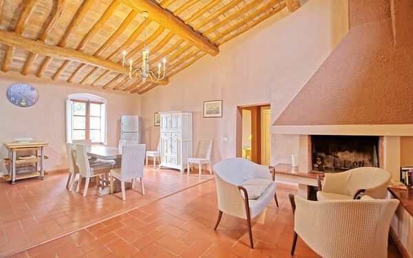 Logement Acciaioli 1Bis: Cuisine, Salle à manger, Salon