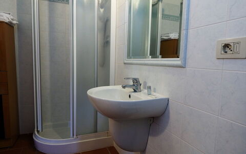 Logement Cornocchio 2: Salle de bain