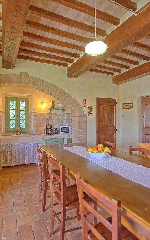 Castelmuzio: Cuisine, Salle à manger, Salon