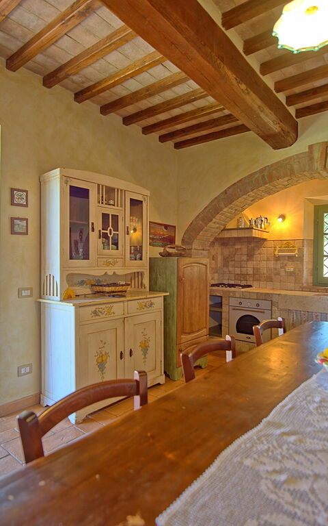 Castelmuzio: Cuisine, Salle à manger, Salon