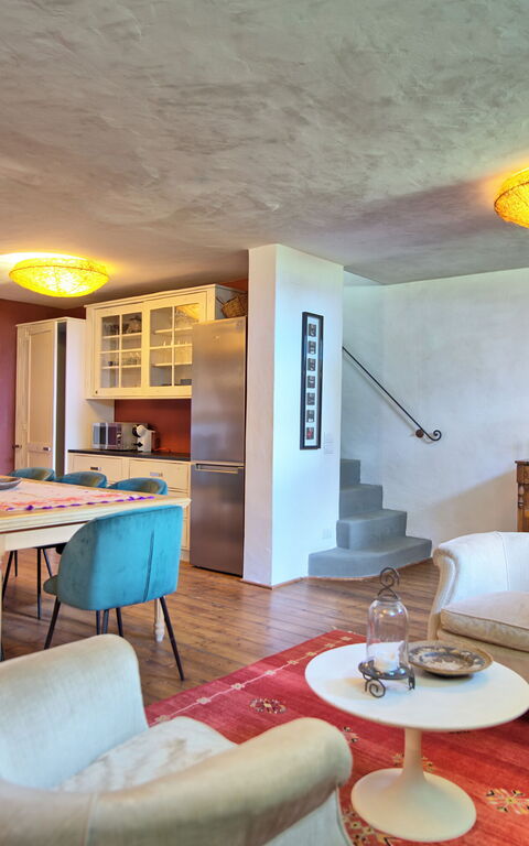 Villa Oliveta: Salle à manger, Salon