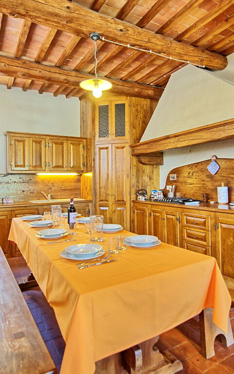 Casa Scopeti: Cuisine, Salle à manger