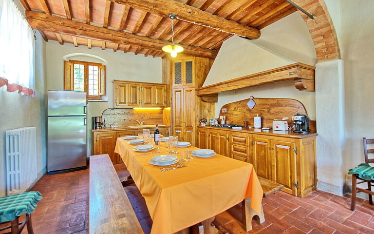 Casa Scopeti: Cuisine, Salle à manger