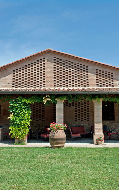 Montelopio: Extérieurs, Jardin