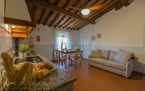 Logement Montelopio 7: Cuisine, Salle à manger, Salon