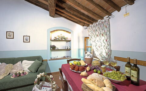 Logement Montelopio 8: Cuisine, Salle à manger, Salon