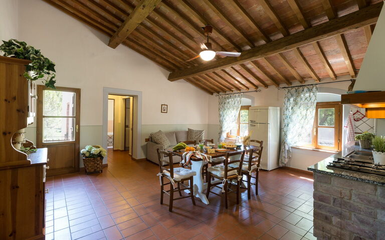 Logement Montelopio 4: Cuisine, Salle à manger, Salon