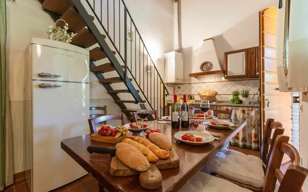 Logement Montelopio 5: Cuisine, Salle à manger, Salon