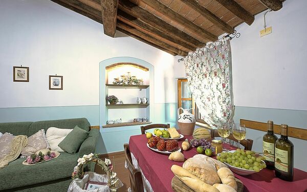 Logement Montelopio 8: Cuisine, Salle à manger, Salon