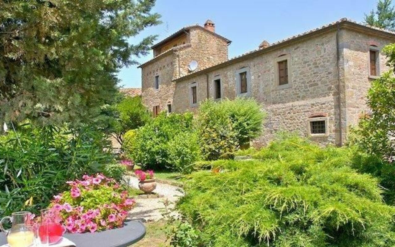 San Pietro: Extérieurs, Jardin