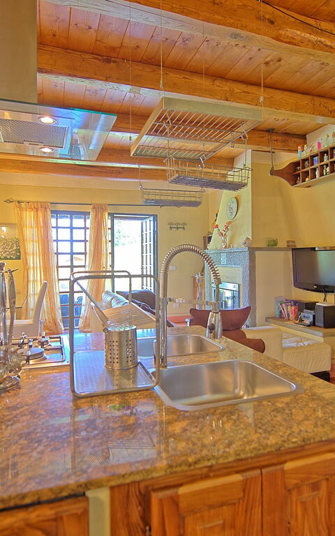 Villa Margherita: Cuisine, Salle à manger, Salon