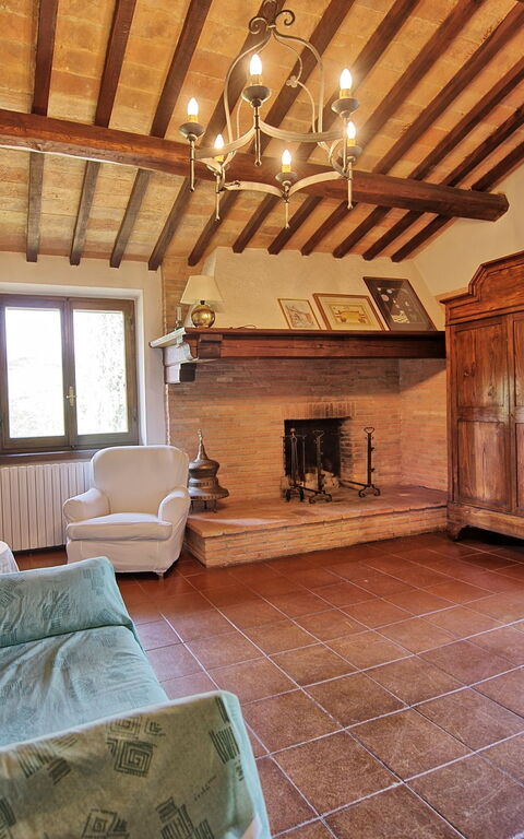 Casale Giulio: Salon