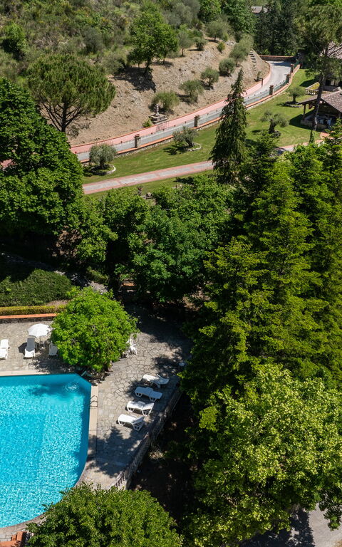 Villa Contessa: bassin, Vues