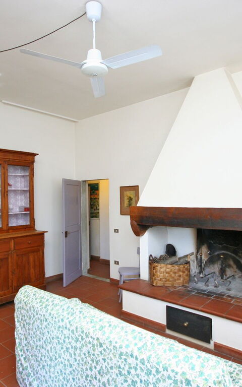 Il Frantoio: Cuisine, Salon