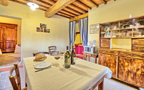 Logement Orietta 2: Salle à manger, Salon