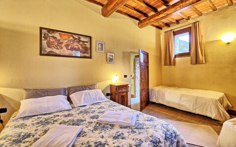 Logement Orietta 2: chambre à coucher