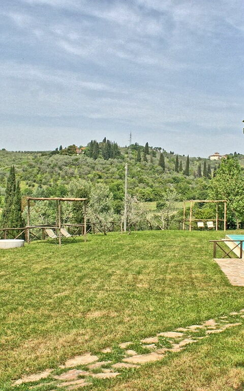 Le Fonti: bassin, Extérieurs