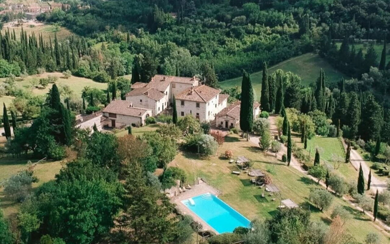 Le Fonti: bassin, Vues