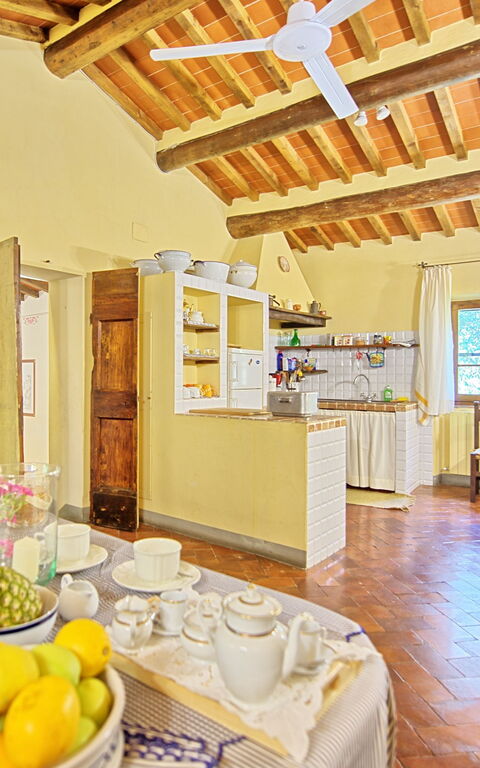 Villa Elisa: Cuisine, Salle à manger