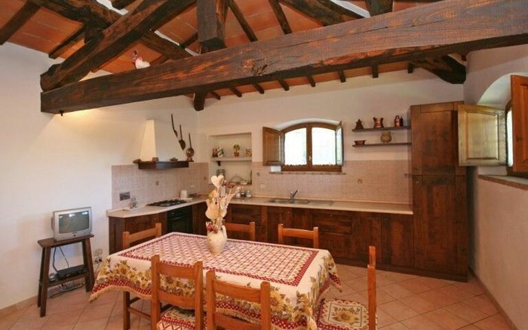 Logement Pienza b: Cuisine, Salle à manger, Salon