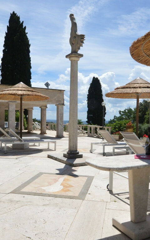 Le Querciolaie: Extérieur