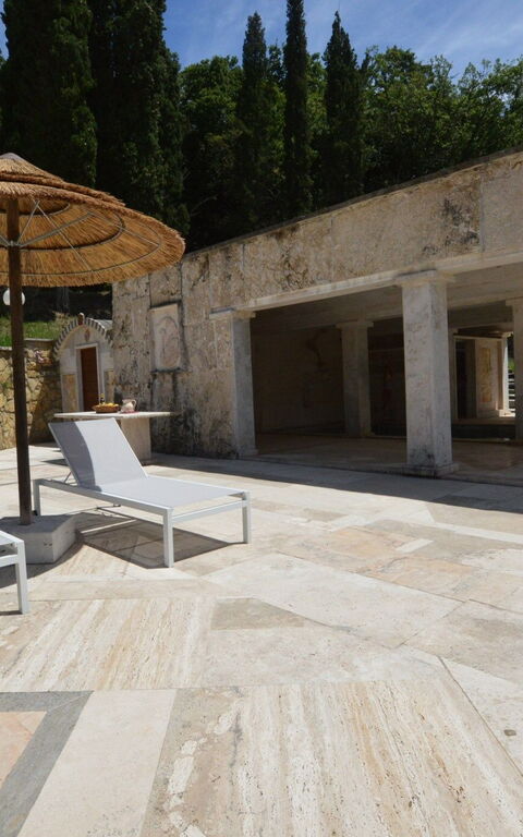 Le Querciolaie: Extérieur