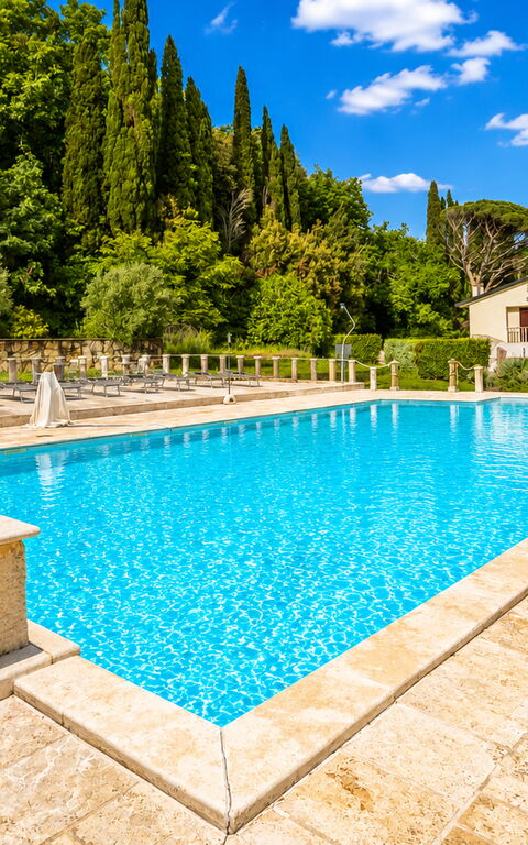 Le Querciolaie with Geothermal Pool: bassin, Extérieur, Extérieurs