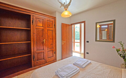 Logement Dependance 1: chambre à coucher