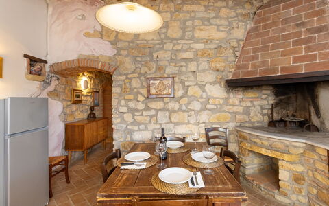Logement Boscaiolo: Cuisine, Salle à manger