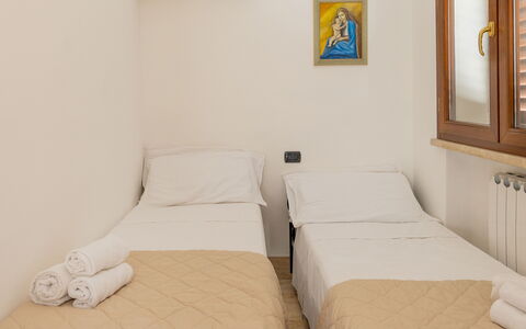 Logement Dependance 1: chambre à coucher
