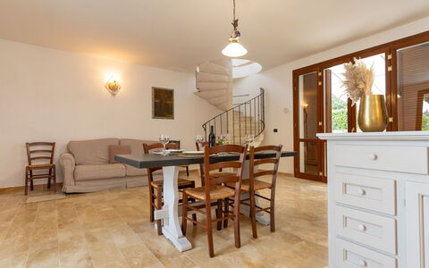 Logement Dependence 3: Salle à manger, Salon